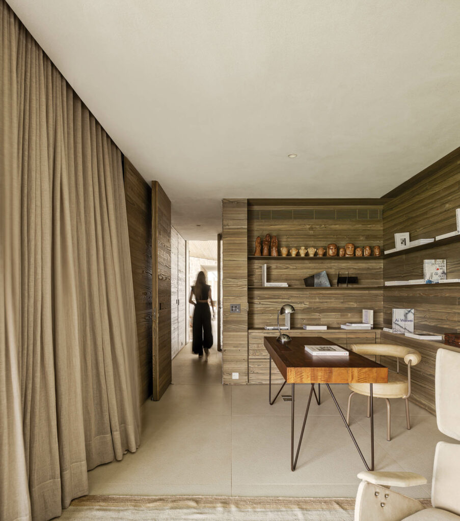a home office in a Brazilian home designed by Studio Arthur Casas